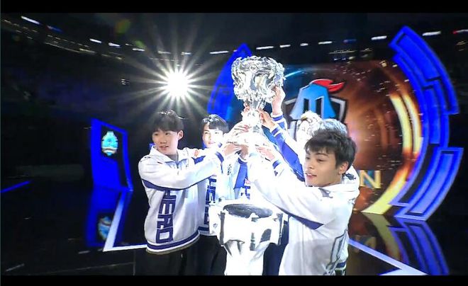 德布劳内的 德布劳内的