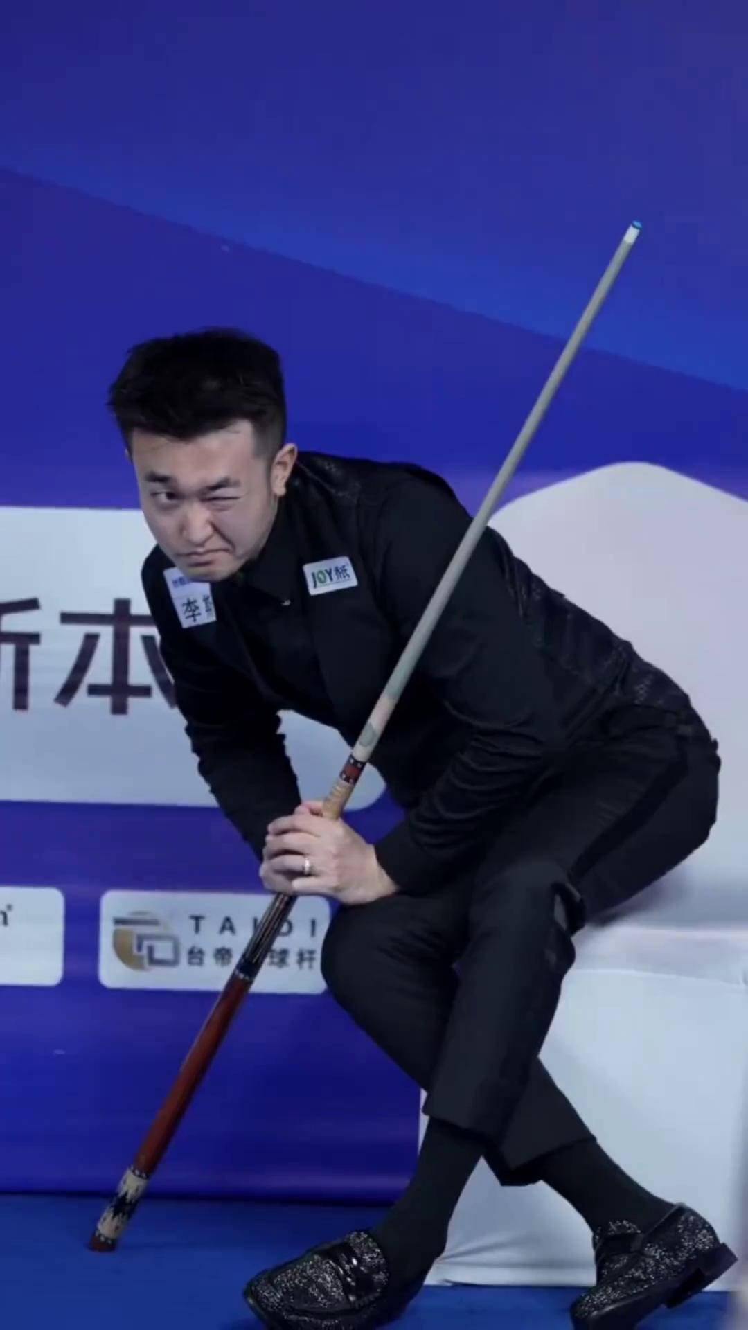 篮球划着完 篮球划着完