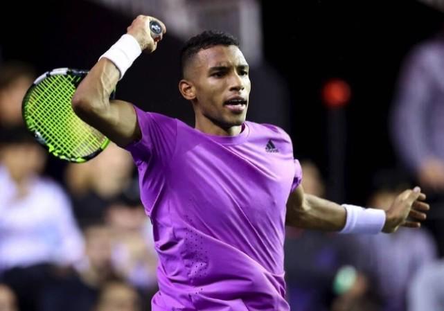 舆论场与公 舆论场与公